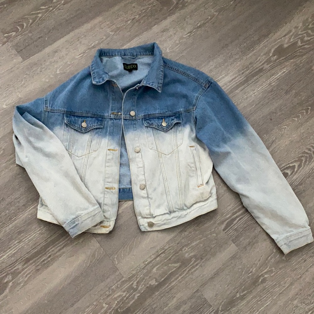 Oversized jean jacked